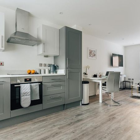 Central 2 Double Bedroom Flat With Parking Bournemouth Esterno foto